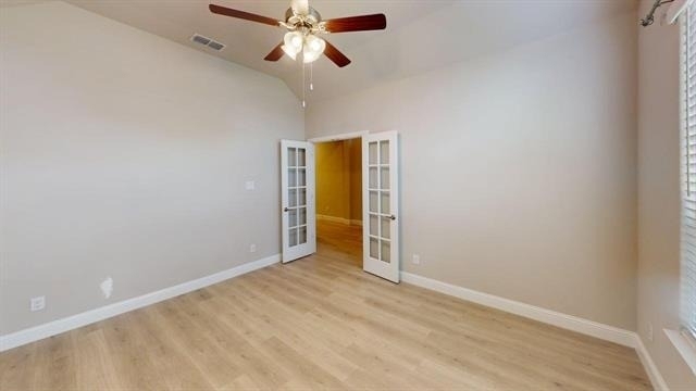 1005 Whitehall Lane - Photo 11