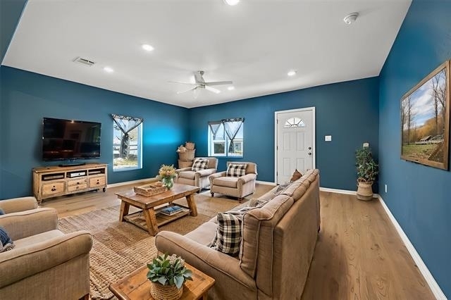 603 E Willingham Street - Photo 5