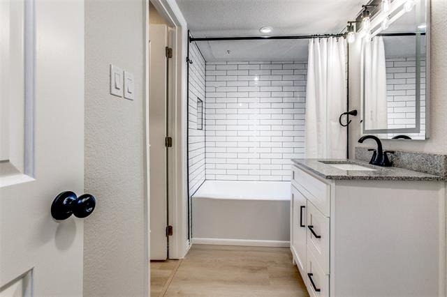 6108 Abrams Road - Photo 9