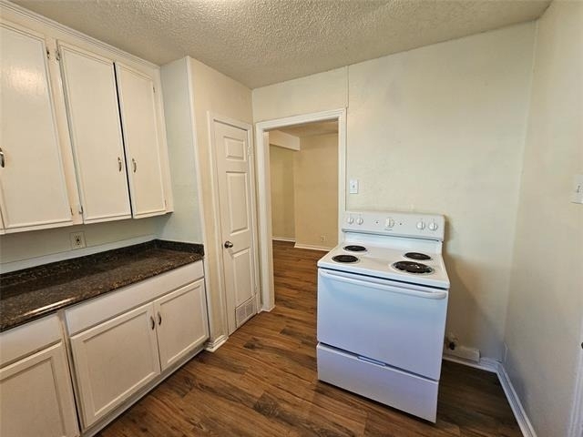 6540 Hollis Avenue - Photo 10