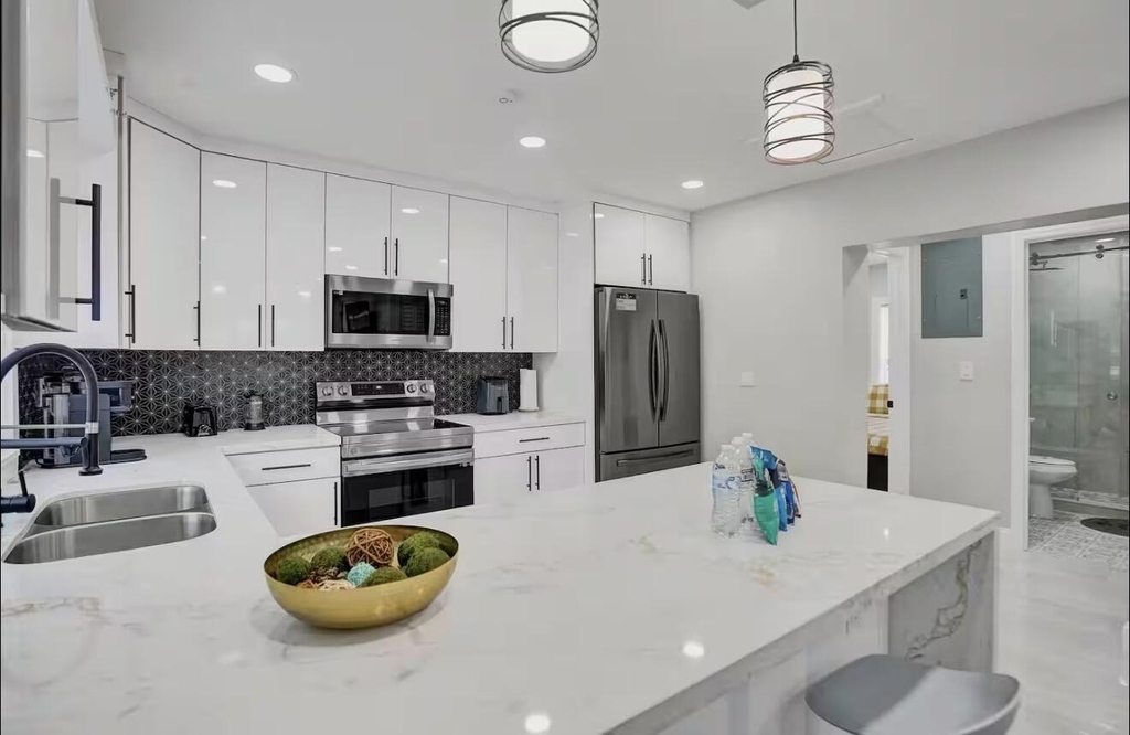1701 Jefferson Street - Photo 1