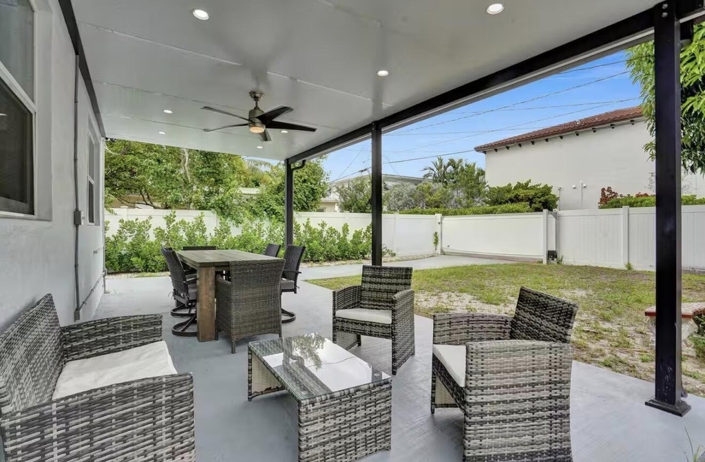 1701 Jefferson Street - Photo 2