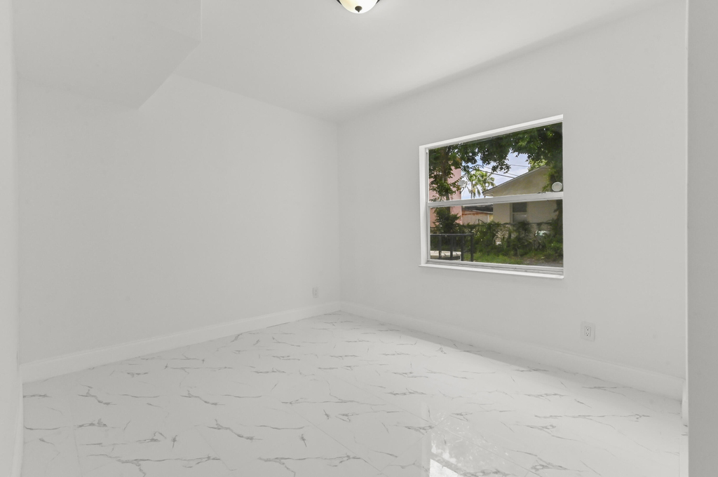 515 Putnam Road - Photo 14