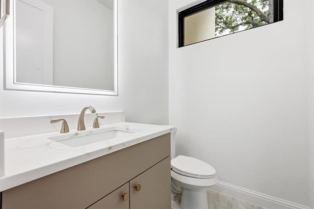 3135 Walnut Hill Lane - Photo 4