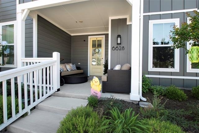 6628 Kort Street - Photo 1