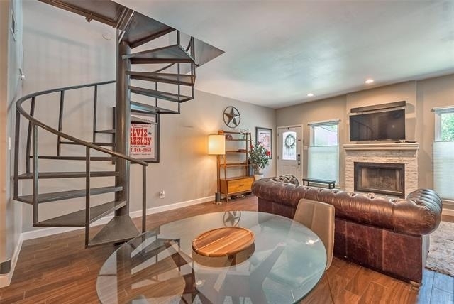 5701 Gaston Avenue - Photo 11