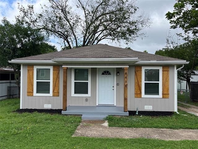 8438 Maddox Street - Photo 0