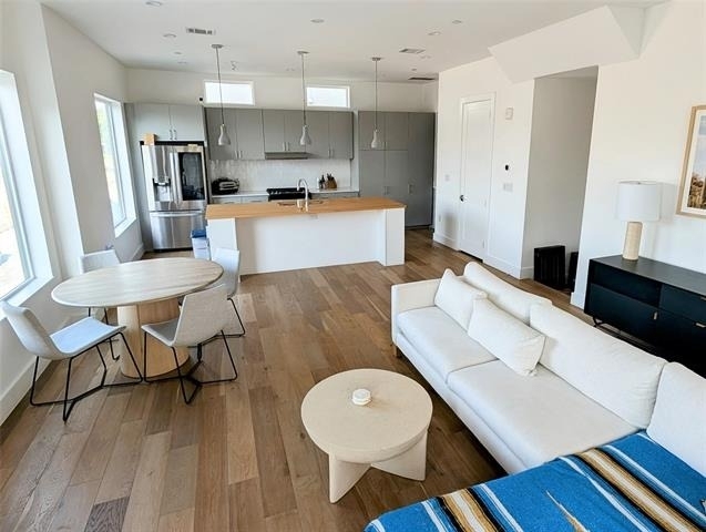 236 Melba Street - Photo 21