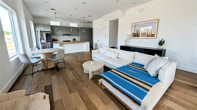 236 Melba Street - Photo 1