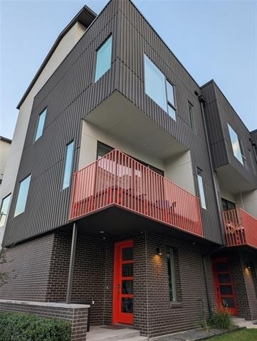 236 Melba Street - Photo 32