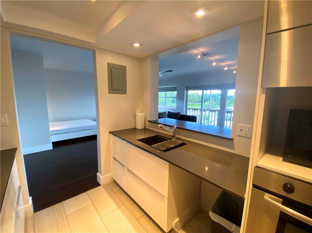 1200 Sw 12th Street - Photo 4