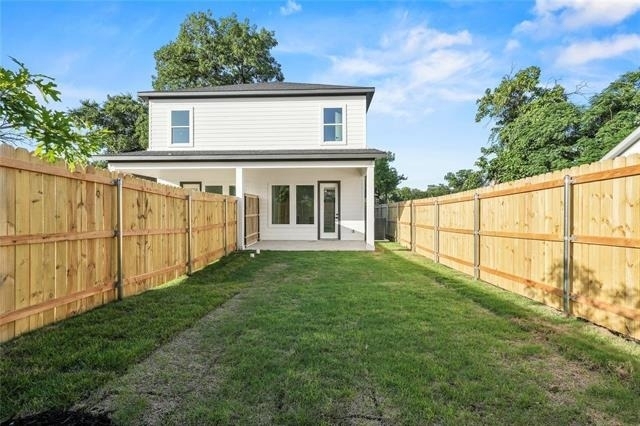 3523 S Harwood Street - Photo 23