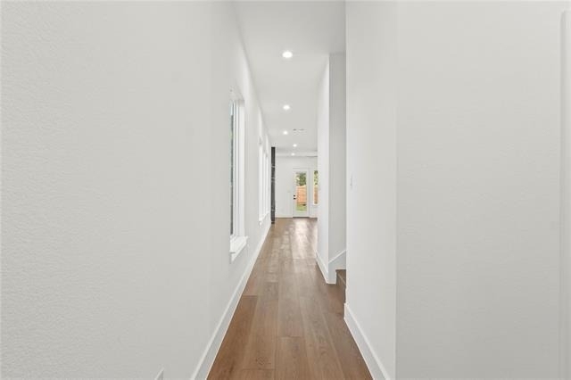 3523 S Harwood Street - Photo 9