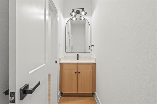 3523 S Harwood Street - Photo 11