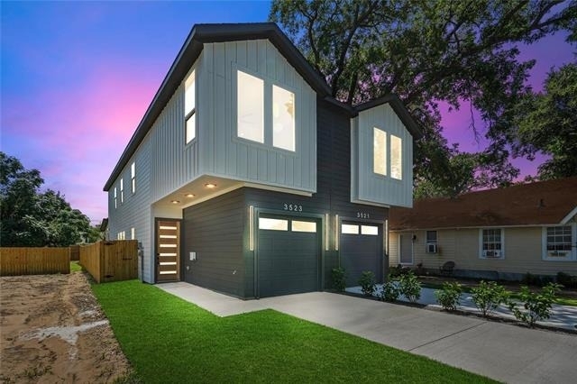 3523 S Harwood Street - Photo 1