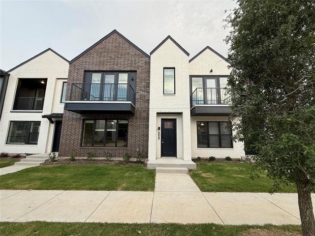 2306 Moonflower Road - Photo 0