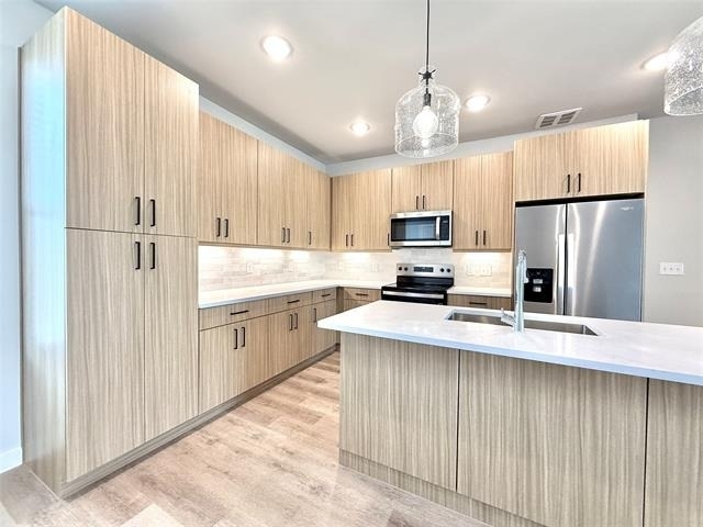 540 Foxglove Road - Photo 1