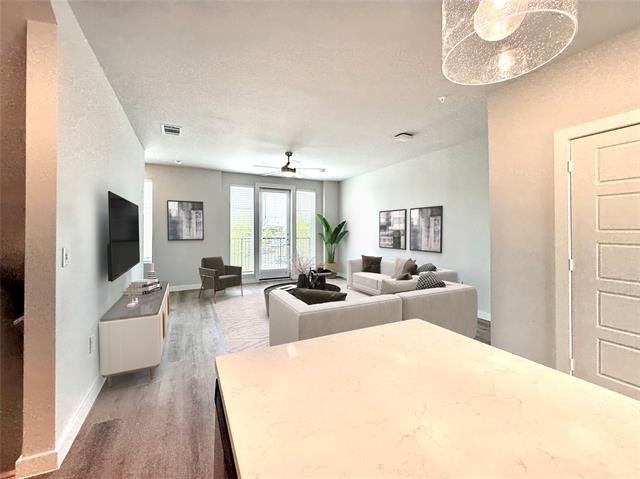 540 Foxglove Road - Photo 2