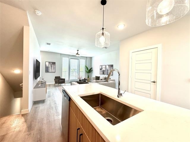 540 Foxglove Road - Photo 10