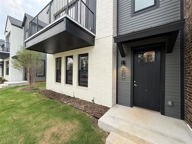 2239 Moonflower Court - Photo 4