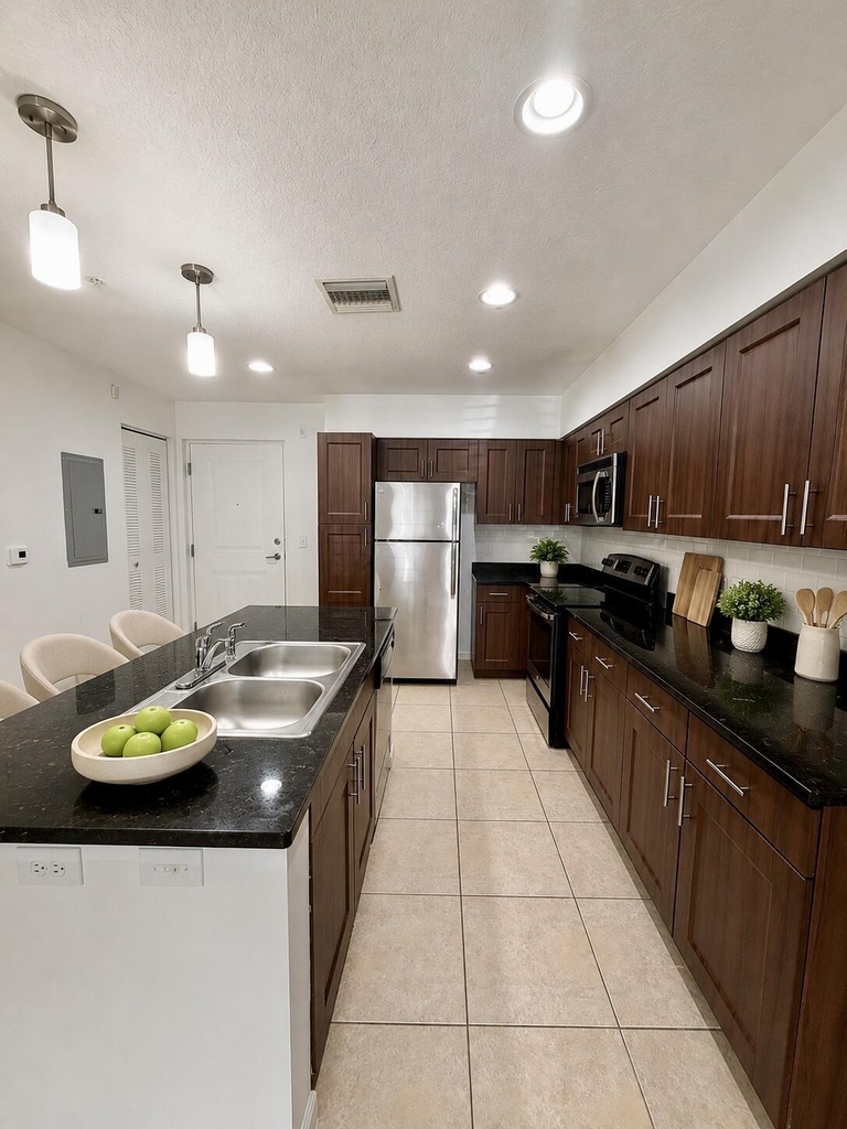 1590 Cameron Samuel Lane - Photo 2