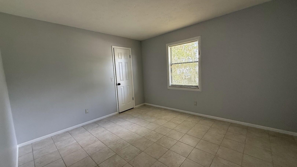 2325 Sw Pamona Street - Photo 7