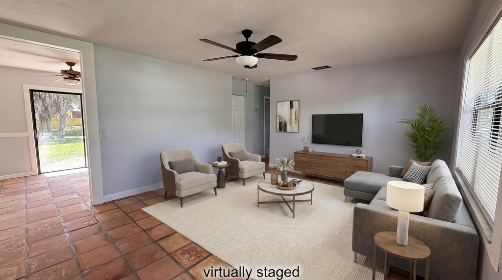 2325 Sw Pamona Street - Photo 3