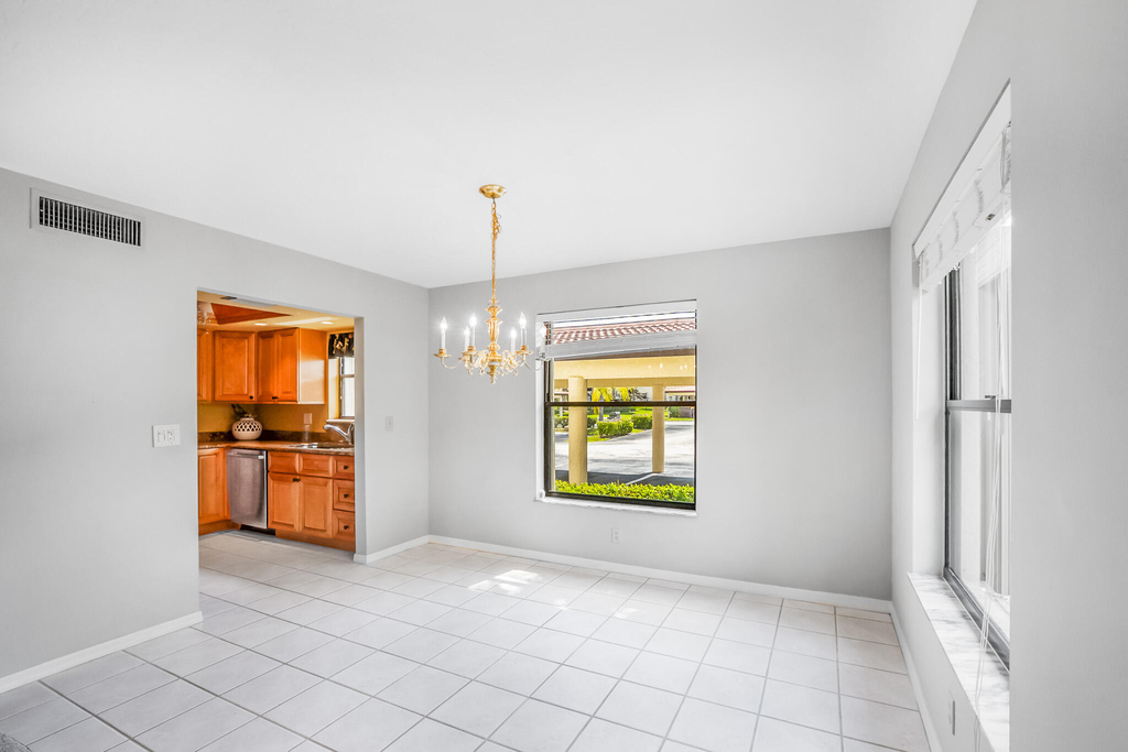 361 Sw South River Drive - Photo 8