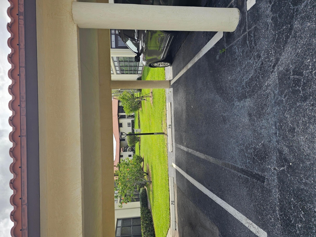 361 Sw South River Drive - Photo 22