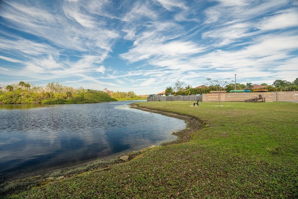 361 Sw South River Drive - Photo 33