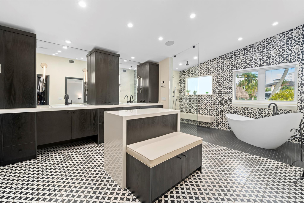 330 Royal Plaza Drive - Photo 16