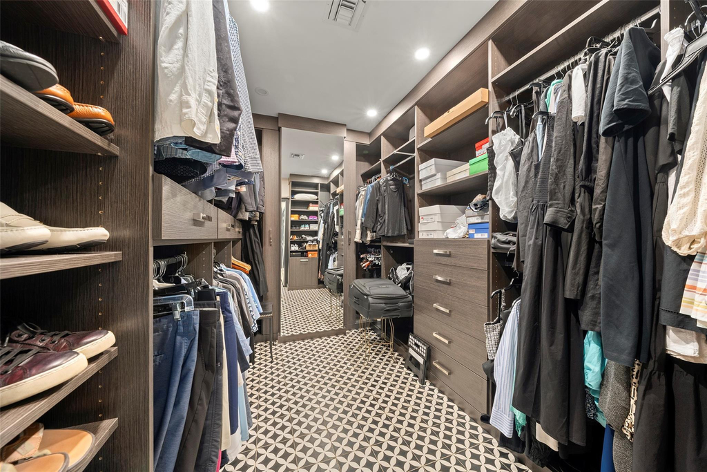 330 Royal Plaza Drive - Photo 17