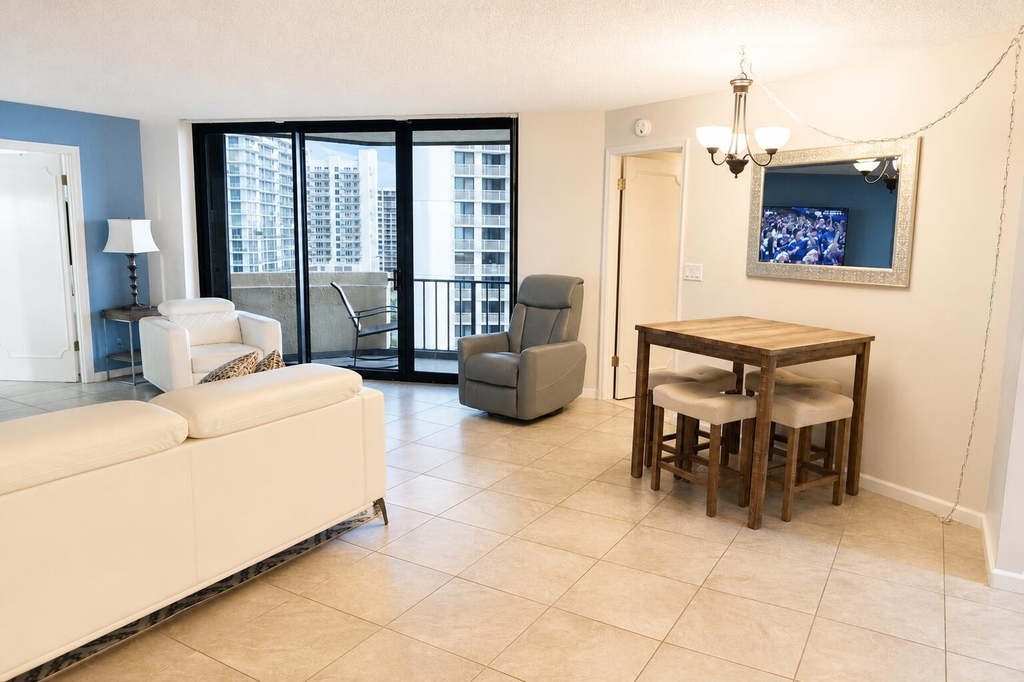 2800 N Ocean Drive - Photo 7