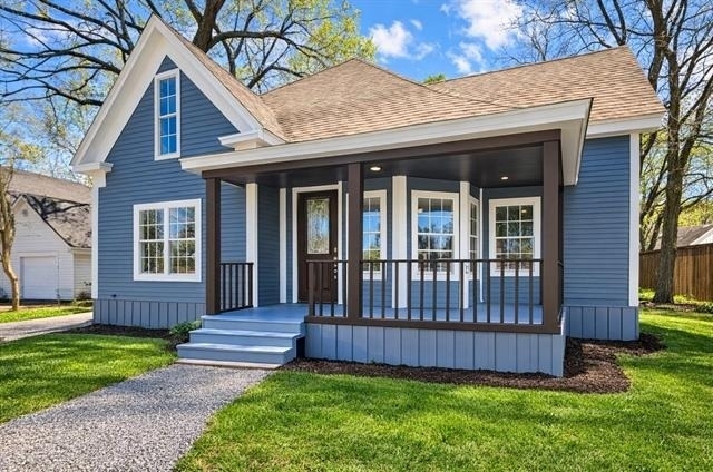 415 W 7th Street - Photo 0