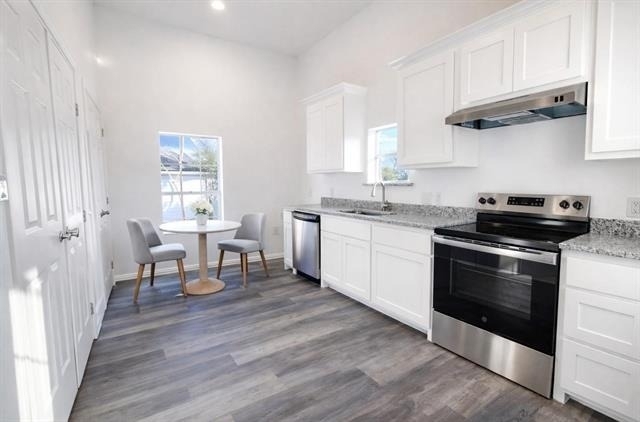 415 W 7th Street - Photo 7