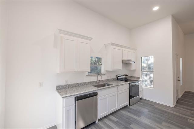 415 W 7th Street - Photo 8