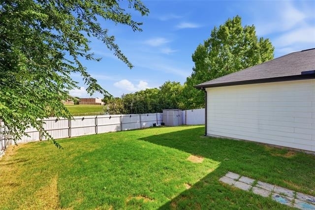 417 Niagara Falls Drive - Photo 33