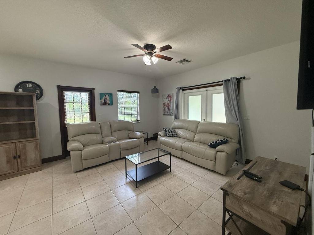 15831 N 44th St Street N - Photo 1