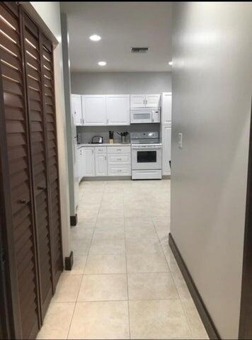 15831 N 44th St Street N - Photo 8
