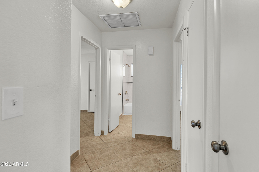 8834 W Purdue Avenue - Photo 14
