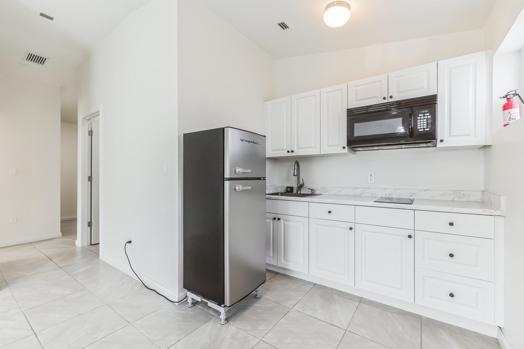 13961 Sw 156th Terrace - Photo 4