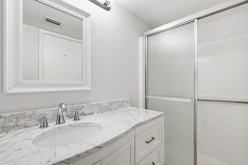 7245 Golf Colony Court - Photo 14