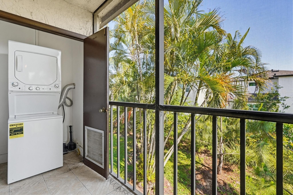 7245 Golf Colony Court - Photo 16