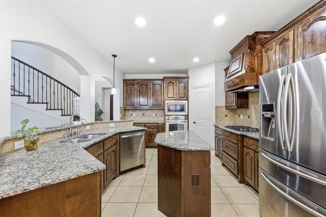 3600 Bright Star Way - Photo 9