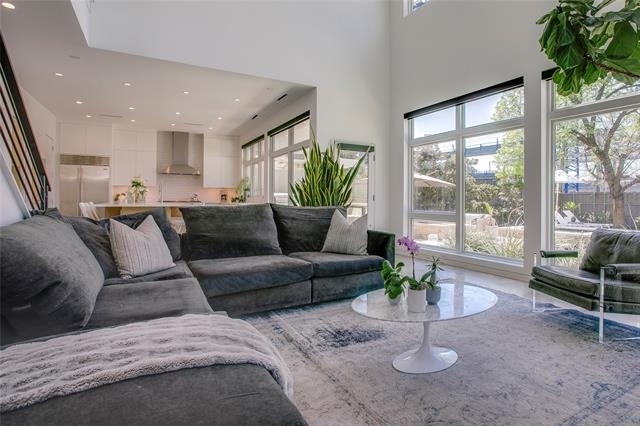 2215 Madera Street - Photo 8