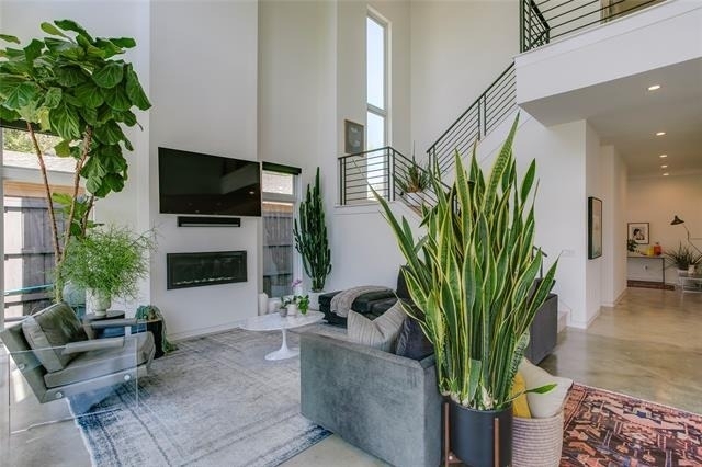 2215 Madera Street - Photo 5