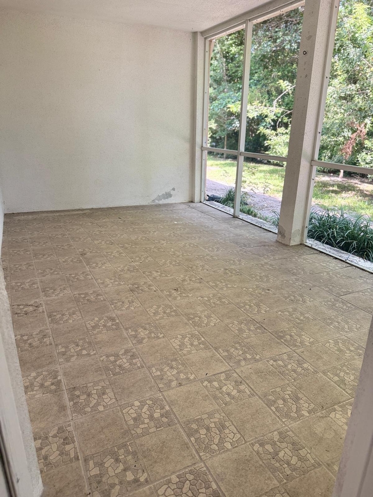 815 West Boynton Beach Boulevard - Photo 5