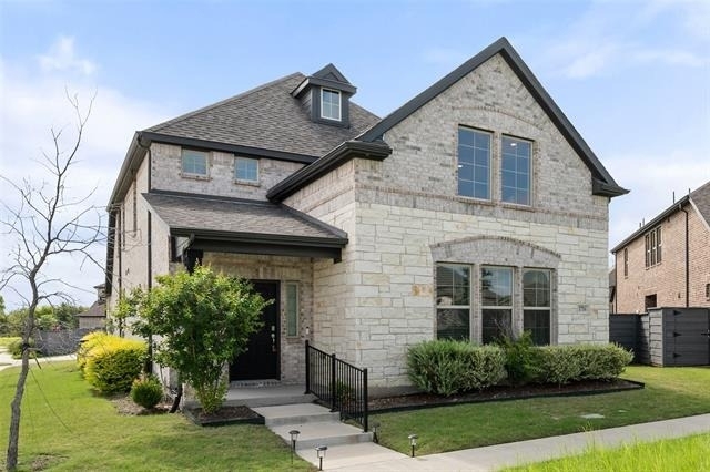 1716 Elise Lane - Photo 3