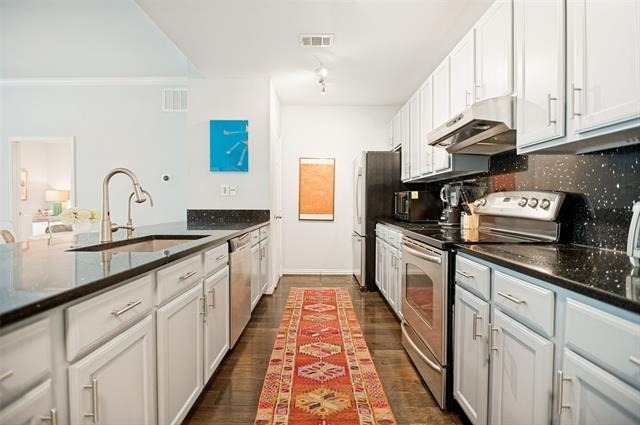 2305 Worthington Street - Photo 6