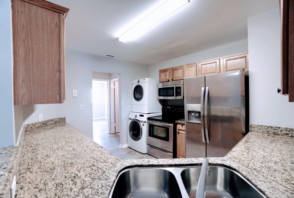 3401 Nw 44th Street - Photo 14